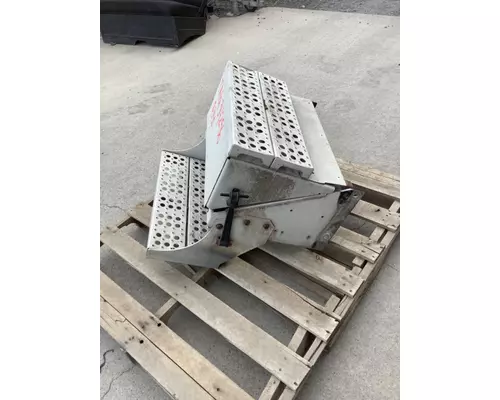 FREIGHTLINER FLD Battery BoxTray