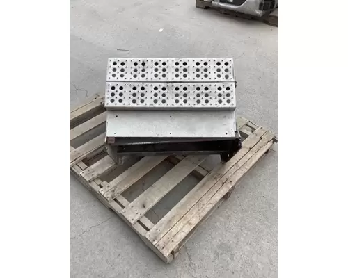 FREIGHTLINER FLD Battery BoxTray