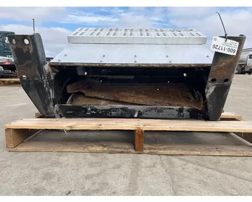 FREIGHTLINER FLD Battery Box