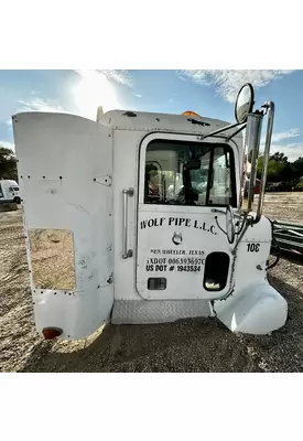 FREIGHTLINER FLD Cab Assembly