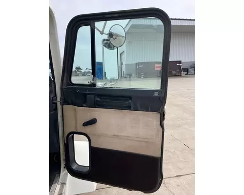 FREIGHTLINER FLD Cab