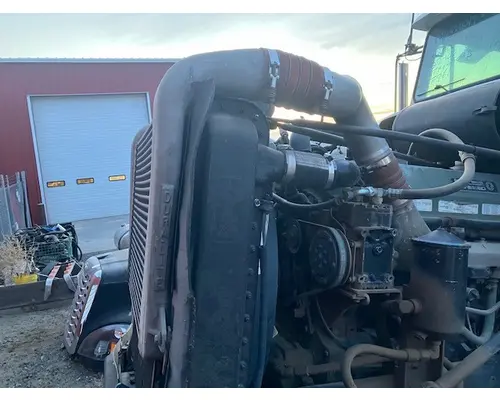 FREIGHTLINER FLD Charge Air Cooler (CAC)