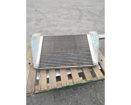 FREIGHTLINER FLD Charge Air Cooler (CAC)