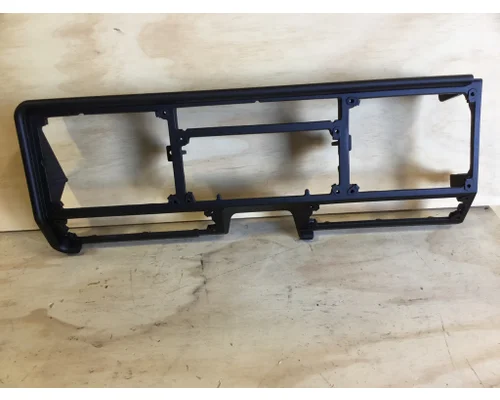 FREIGHTLINER FLD DASH PANEL