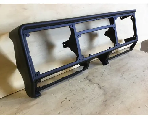 FREIGHTLINER FLD DASH PANEL