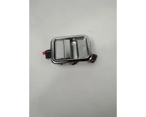FREIGHTLINER FLD DOOR HANDLE