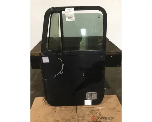 FREIGHTLINER FLD Door Assembly
