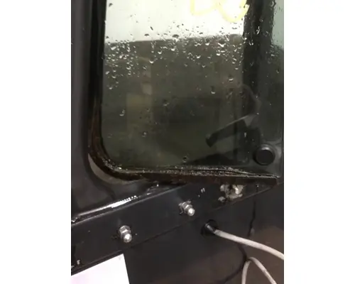 FREIGHTLINER FLD Door Assembly