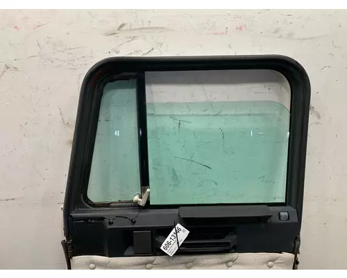 FREIGHTLINER FLD Door