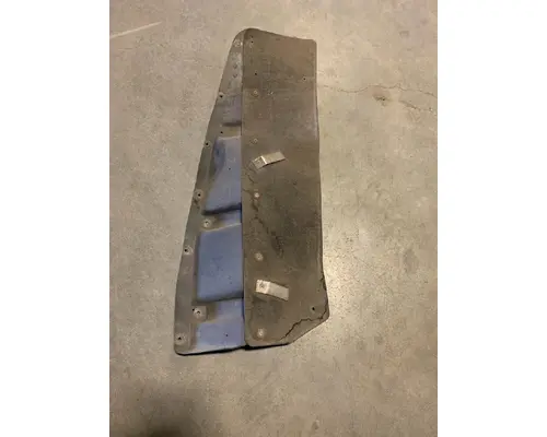 FREIGHTLINER FLD FENDER-INNER