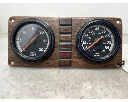 FREIGHTLINER FLD Gauge Panel