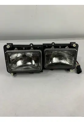 FREIGHTLINER FLD HEADLAMP