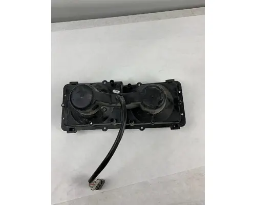FREIGHTLINER FLD HEADLAMP