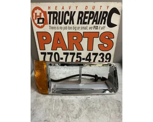 FREIGHTLINER FLD Headlamp Assembly
