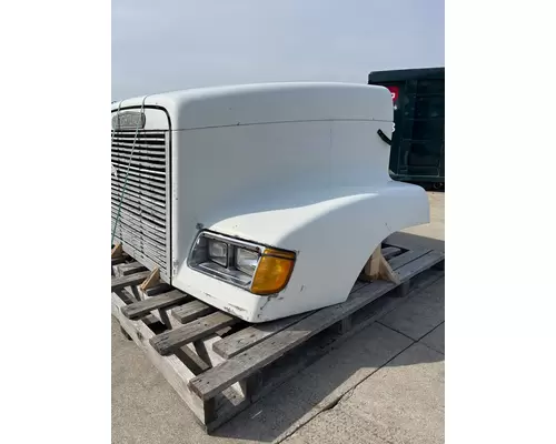 FREIGHTLINER FLD Hood