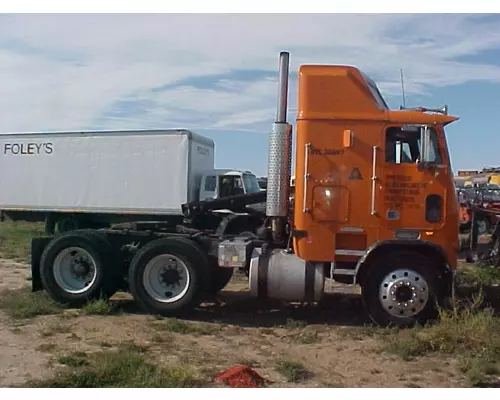 FREIGHTLINER FLT CABOVER Door Assembly, Front