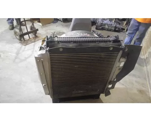 FREIGHTLINER FS65 CHASSIS Intercooler