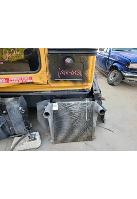 FREIGHTLINER FS65 CHASSIS Intercooler