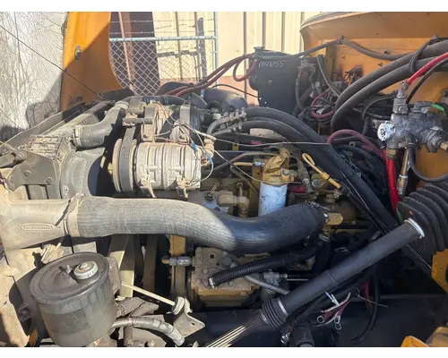 FREIGHTLINER FS65 Engine Assembly