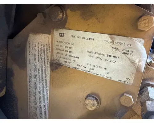 FREIGHTLINER FS65 Engine Assembly