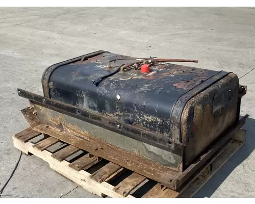 FREIGHTLINER FS65 Fuel Tank