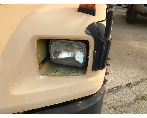 FREIGHTLINER FS65 HOOD