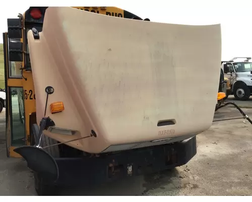 FREIGHTLINER FS65 HOOD