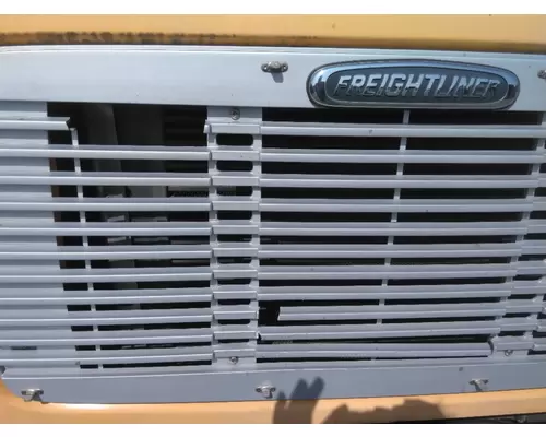 FREIGHTLINER FS65 HOOD