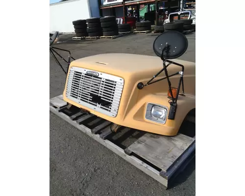 FREIGHTLINER FS65 Hood