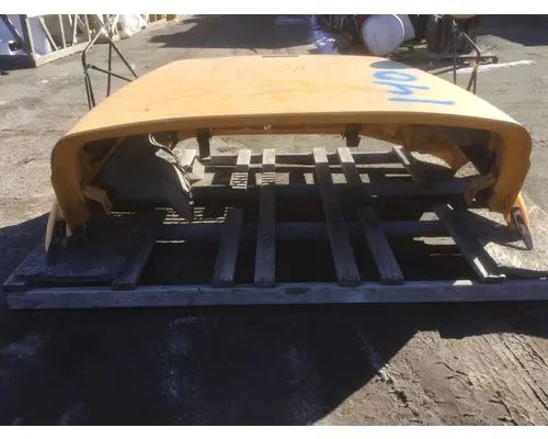 FREIGHTLINER FS65 Hood