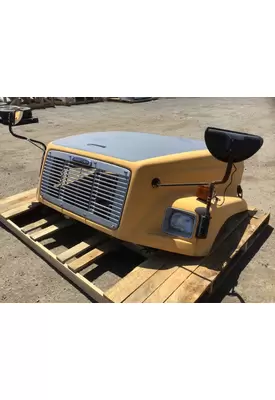 FREIGHTLINER FS65 Hood