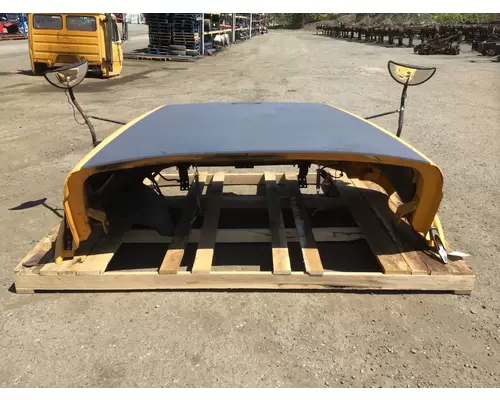 FREIGHTLINER FS65 Hood