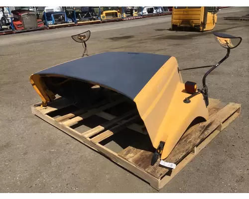FREIGHTLINER FS65 Hood
