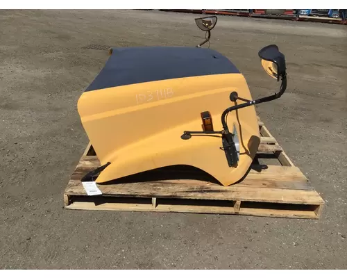 FREIGHTLINER FS65 Hood