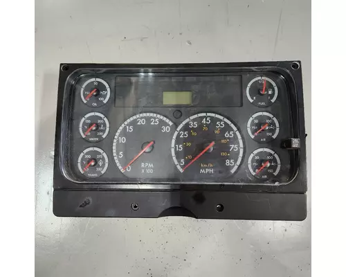 FREIGHTLINER FS65 Instrument Cluster