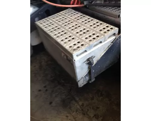 FREIGHTLINER Freightliner Battery Box Assembly complete