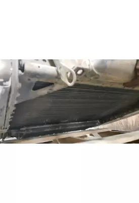 FREIGHTLINER Long Conv. Radiator