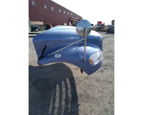 FREIGHTLINER M-2 106 HOOD