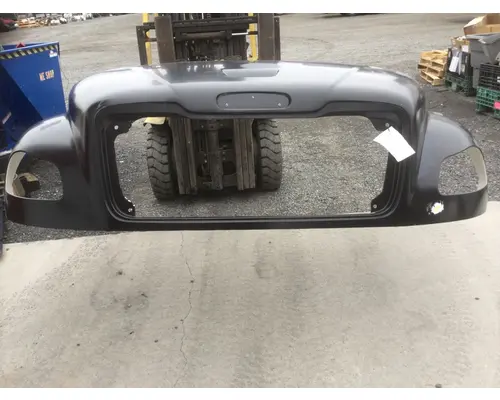 FREIGHTLINER M-2 106 HOOD