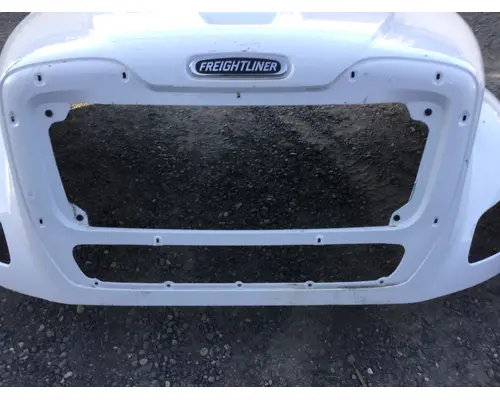 FREIGHTLINER M-2 112 HOOD
