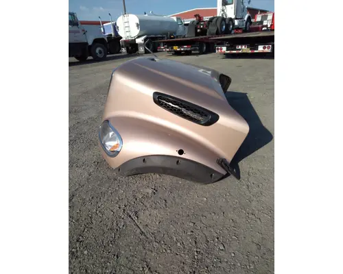 FREIGHTLINER M-2 112 HOOD