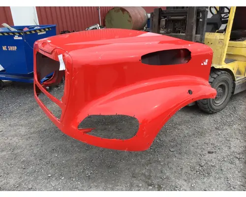 FREIGHTLINER M-2 112 HOOD