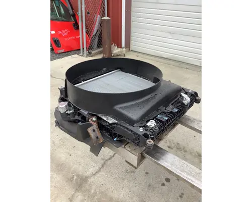 FREIGHTLINER M-2  COOLING PACKAGE (RADCACCOND)