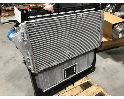 FREIGHTLINER M-2  RADIATOR ASSEMBLY
