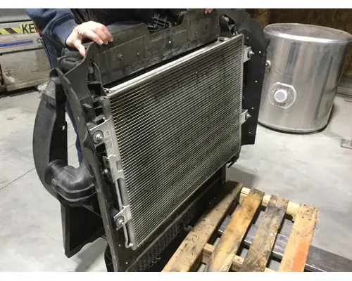 FREIGHTLINER M-2  RADIATOR ASSEMBLY