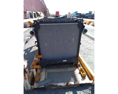FREIGHTLINER M-2  RADIATOR