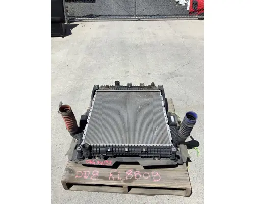 FREIGHTLINER M-2  RADIATOR