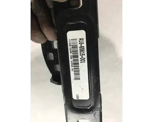 FREIGHTLINER M-2 DOOR HINGE