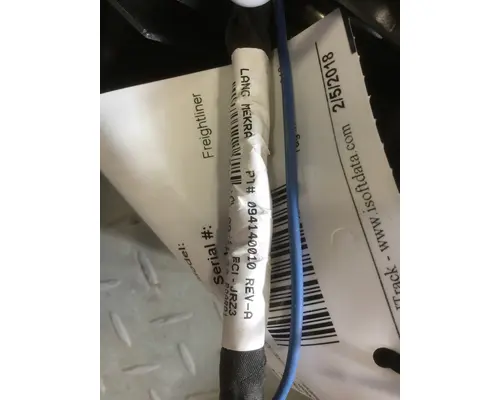 FREIGHTLINER M-2 MIRROR - DOOR