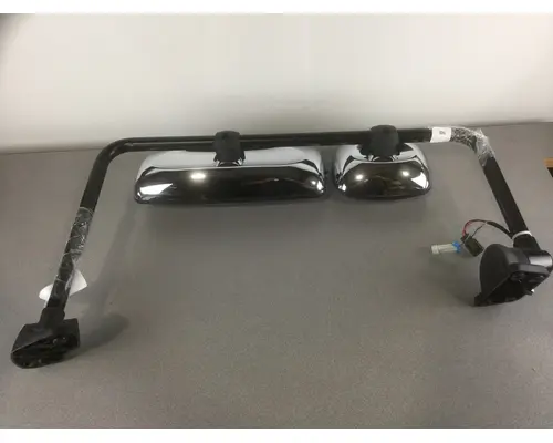 FREIGHTLINER M-2 MIRROR - DOOR
